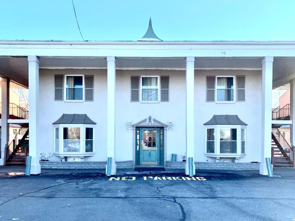 Tappan Zee Hotel West Nyack Exterior foto